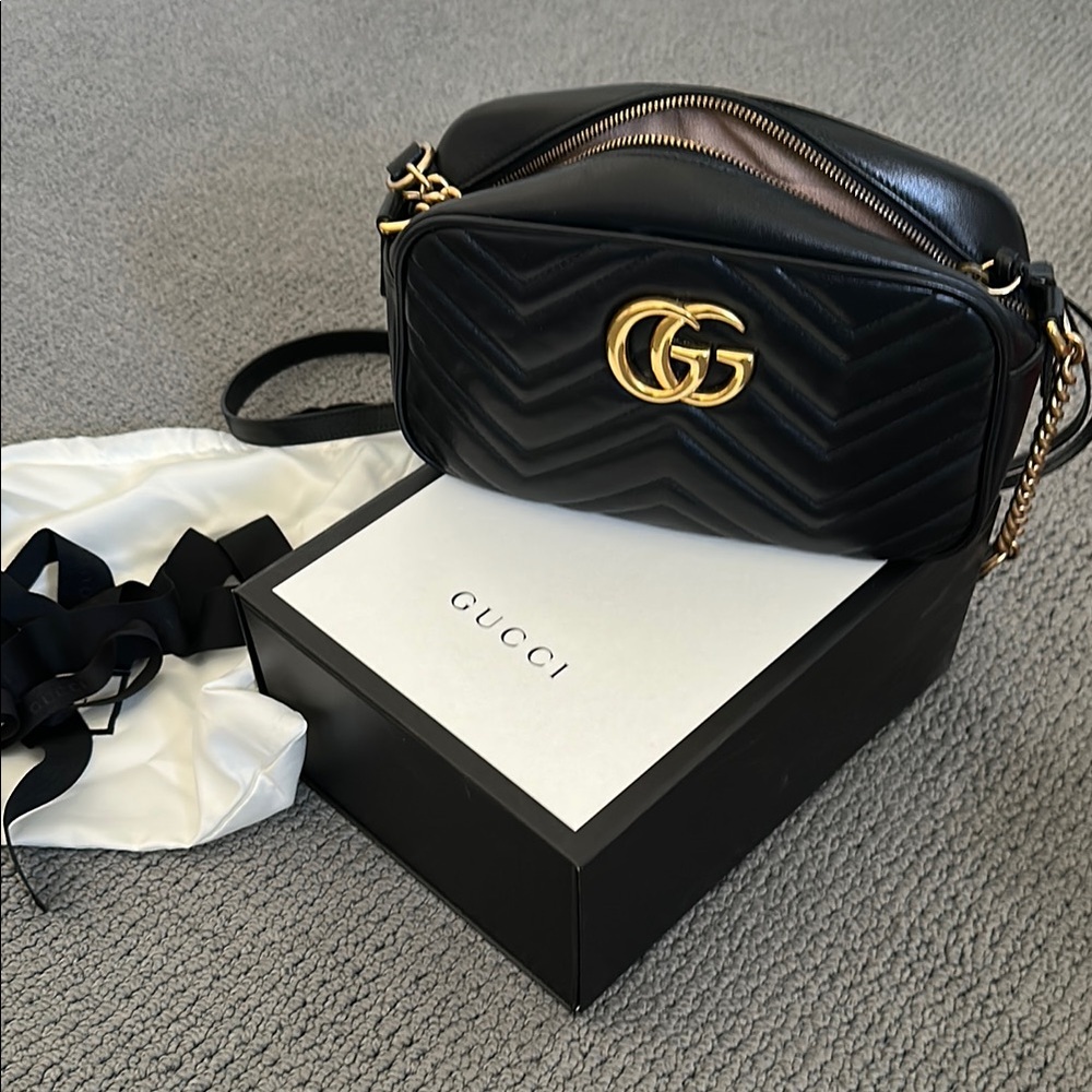 Gucci Black Chevron Quilted Crossbody Bag